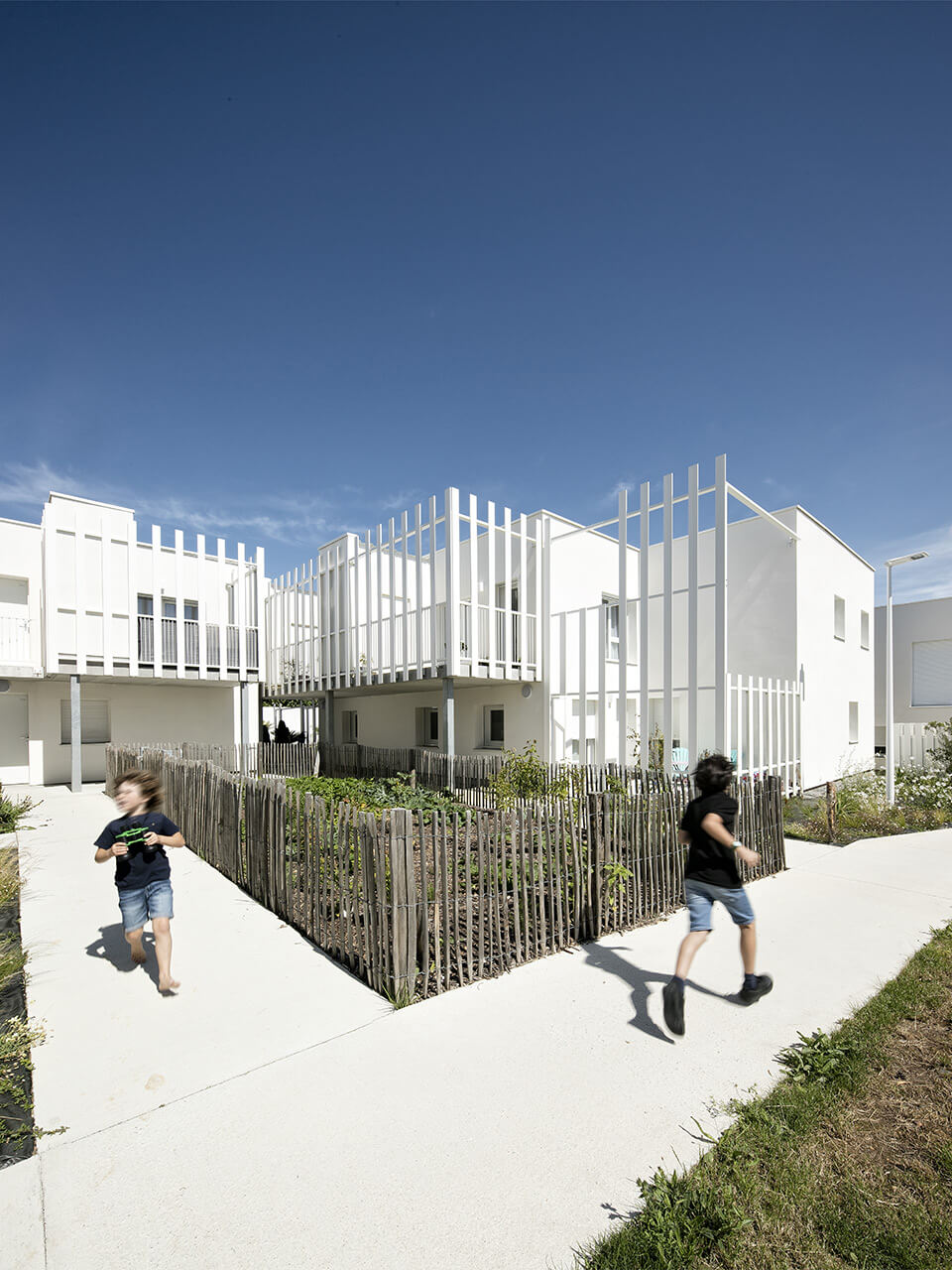 MORE-Architecture-Accueil-Logement-Collectif-La-Rochelle-TKR_1