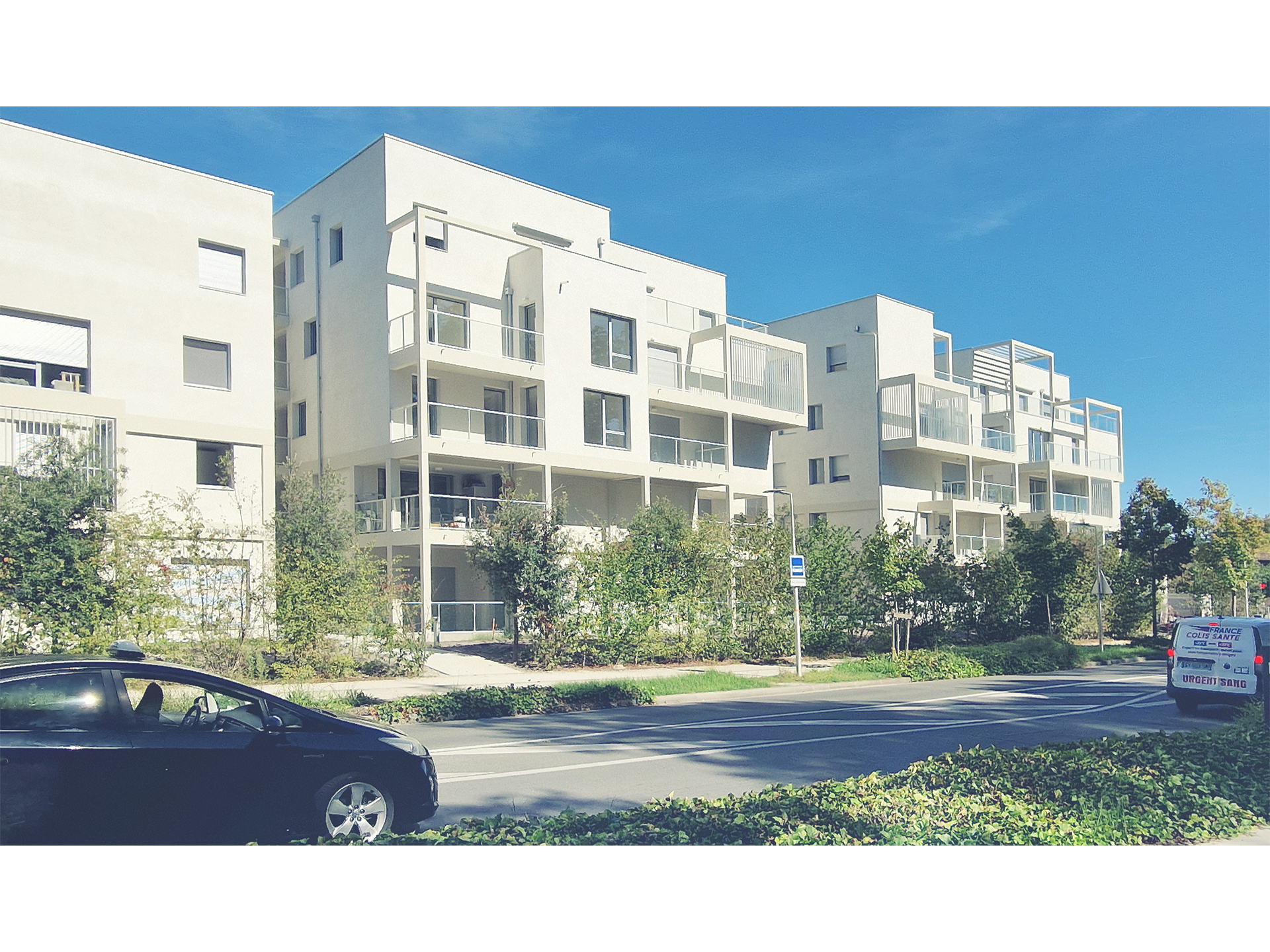 MORE-Architecture-Projet-Logement-Bureaux-Cafe-Residence-Hoteliere-Pessac-HLE_21