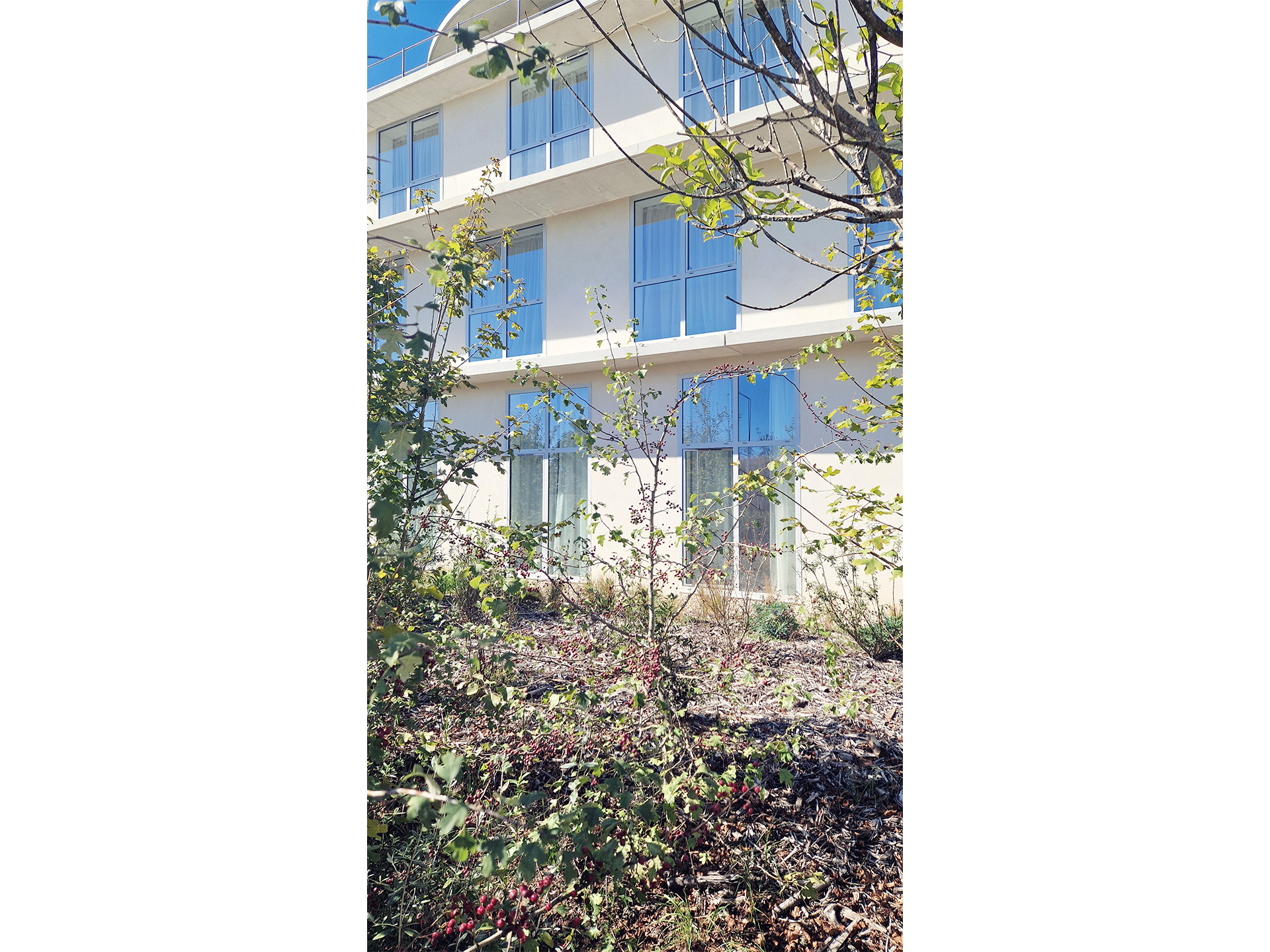 MORE-Architecture-Projet-Logement-Bureaux-Cafe-Residence-Hoteliere-Pessac-HLE_28