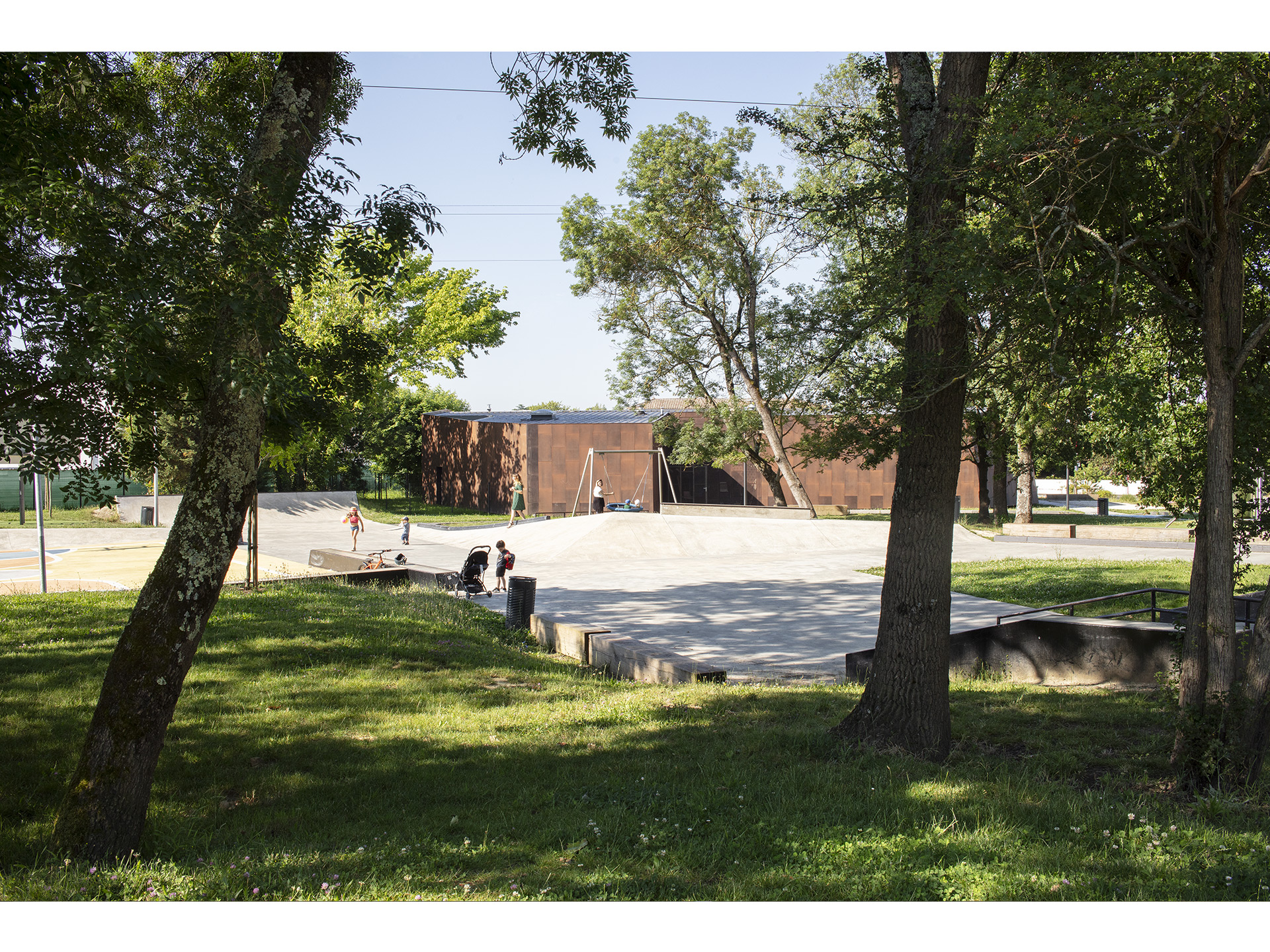 MORE-Architecture-Projet-Pole-Animation-Social-Bassens-ROC_04b